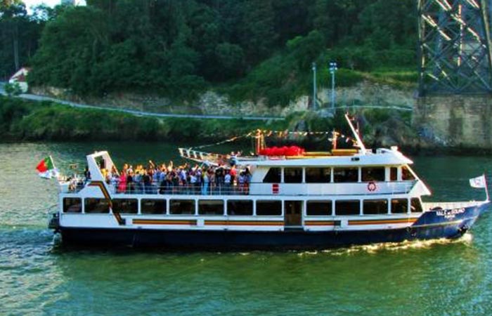 Cruises on the Douro river